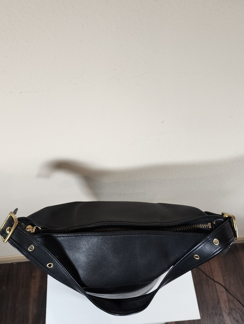 Vintage Coach Navy Duffle Sac #9085 - Picture 11 of 16